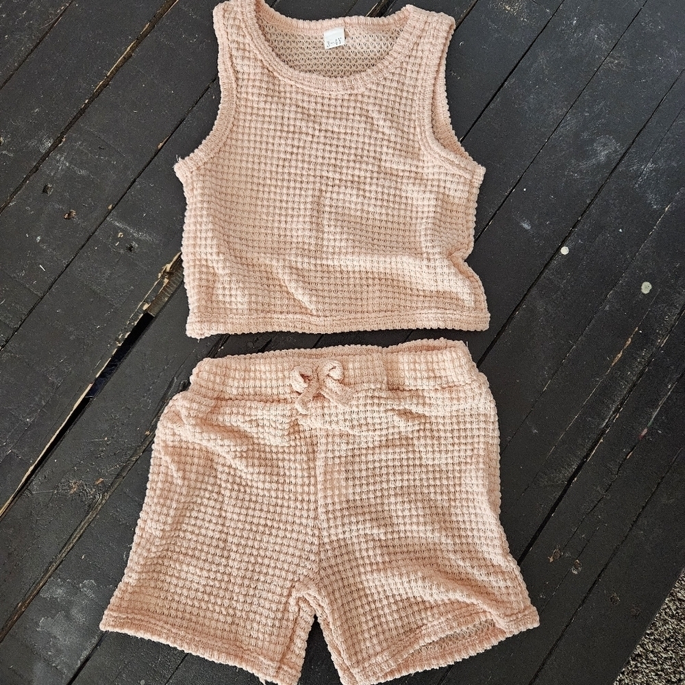 Pale Pink Waffle Knit Textured Tank and Shorts Set Baby Girl 18-24 Months NWOT